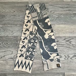 Eighth Generation Sweet Salish Merino Wool Scarf